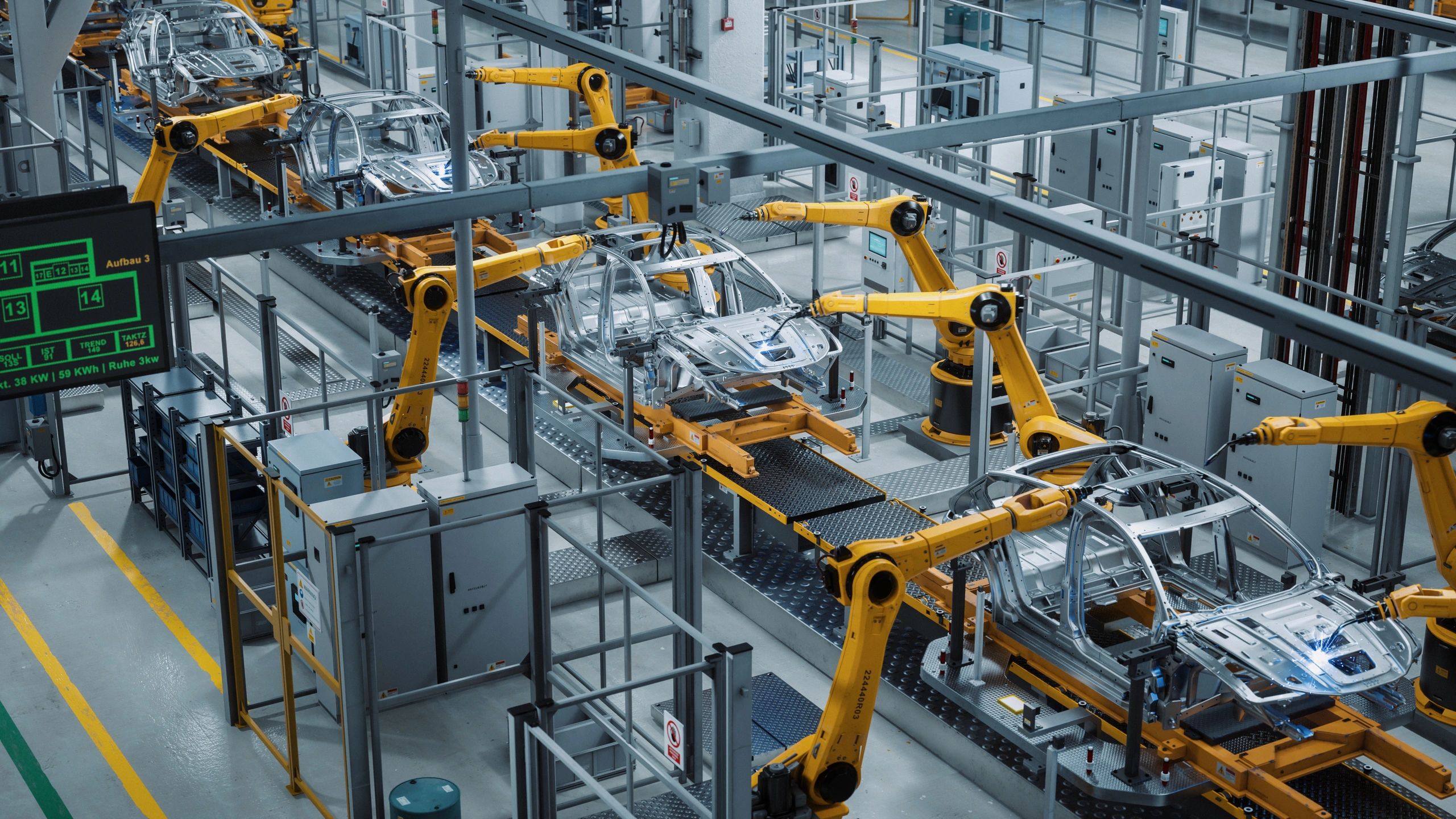 Automated vehicle manufacturing line in a smart factory